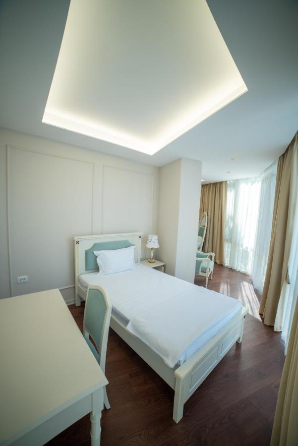 Sol Invictus Boutique Hotel Durres Albania Extérieur photo